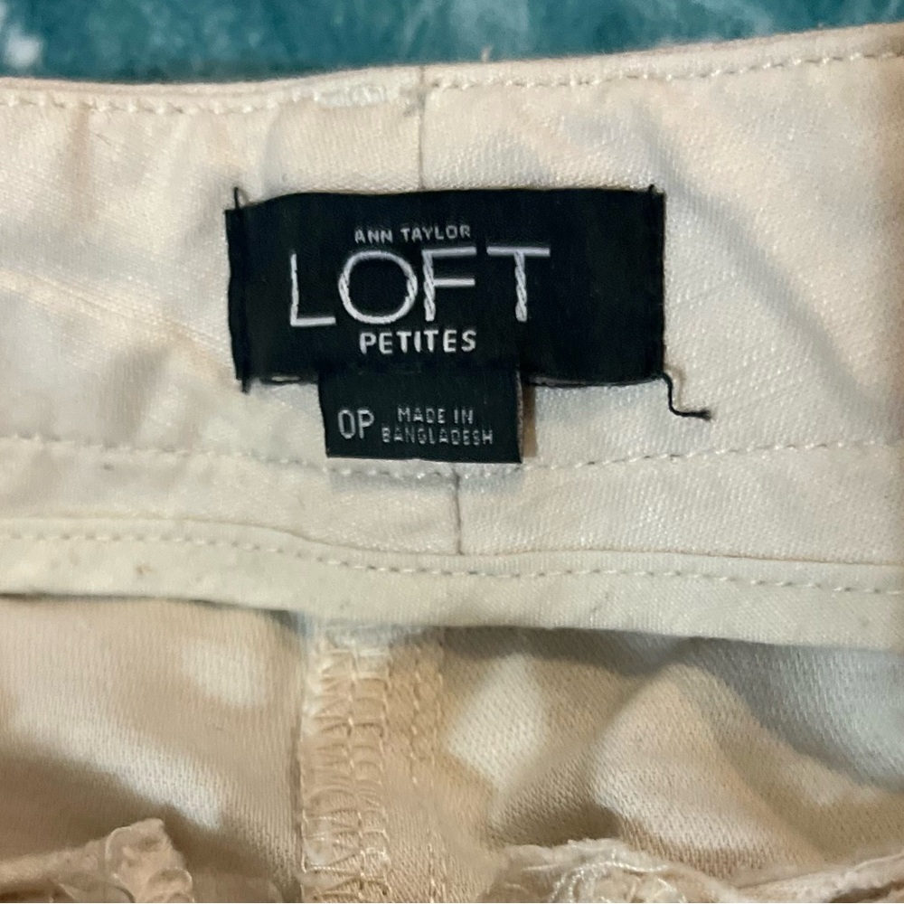 LOFT Cream Casual Pant with Belt - Picture 5 of 8